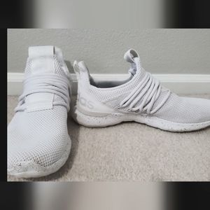 Adidas light racer used once sz 10.5